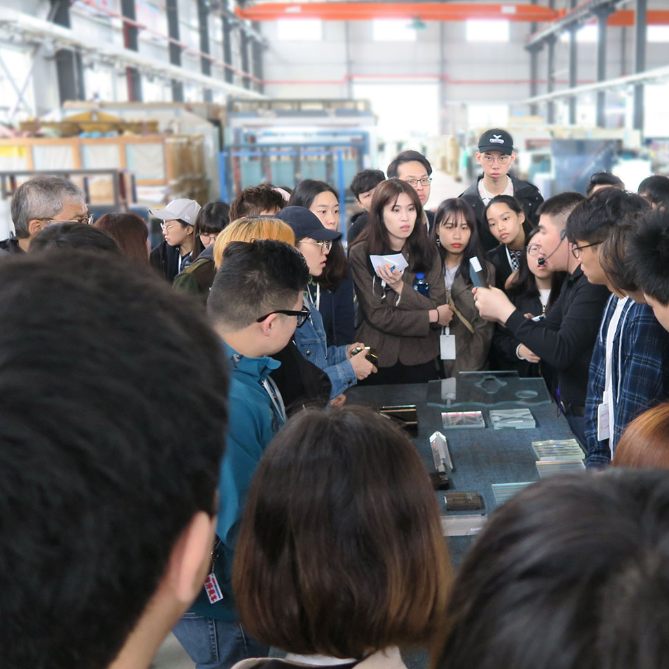 2019 知專設計學院(HKDI) - 參觀工廠玻璃工藝製作